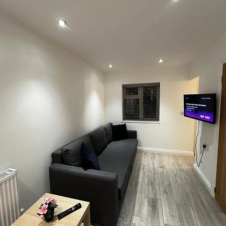 Newly Built One Bedroom Flat In Kidlington, Oxfordshire Eksteriør bilde
