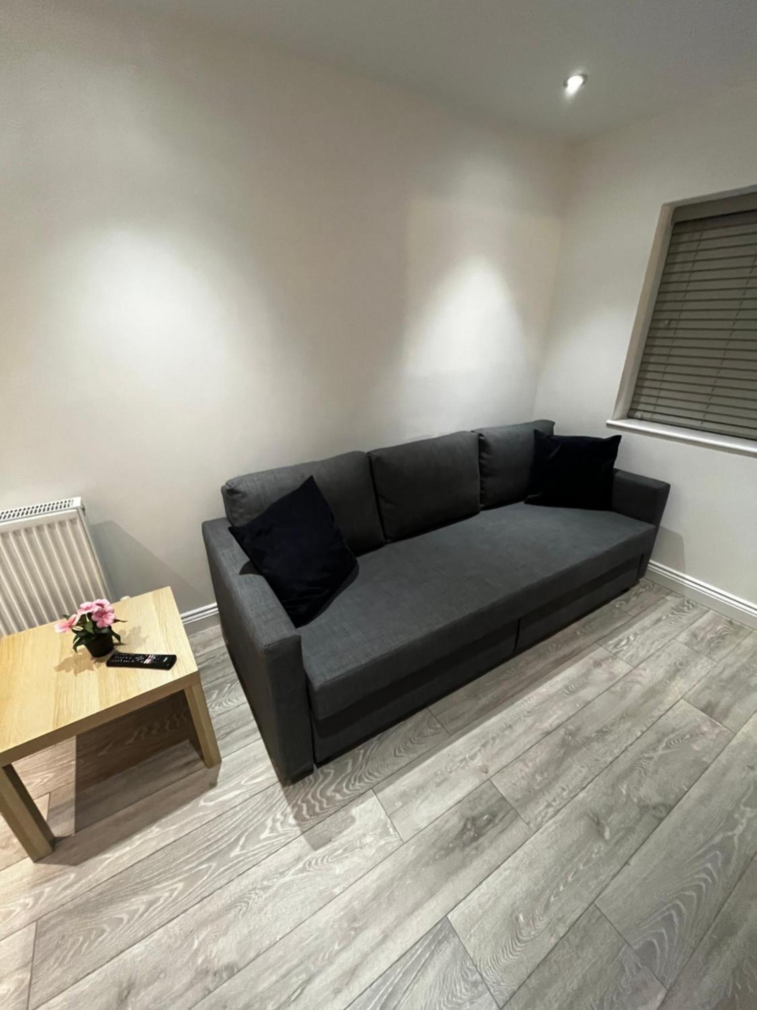 Newly Built One Bedroom Flat In Kidlington, Oxfordshire Eksteriør bilde